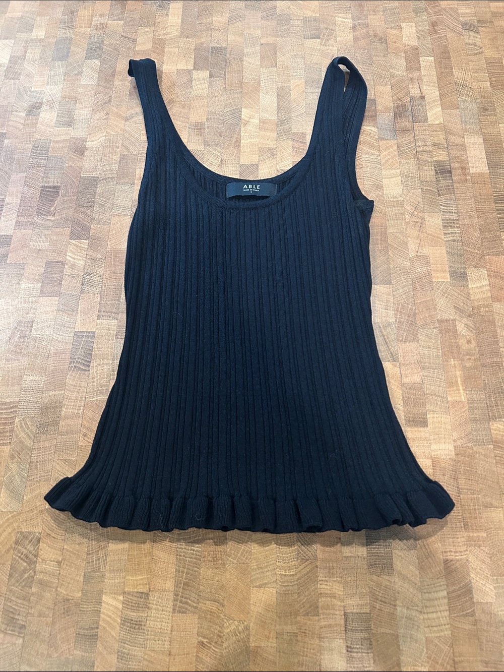 ABLE Tank Top Black Size Small